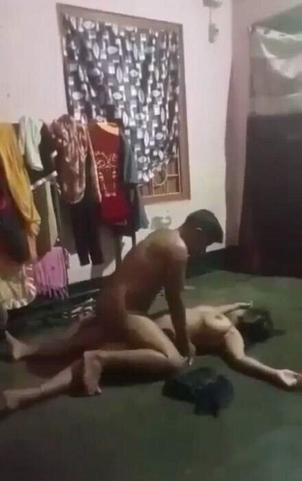 One guy indian hot sexy video enjoy with two girl mms