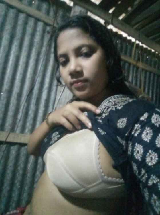 Very beautiful desi muslim girl naked pictures full nude pics albums (3)