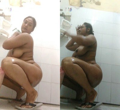 Very-big-tits-mature-tamil-aunty-porn-nude-bathing-mms-HD.jpg