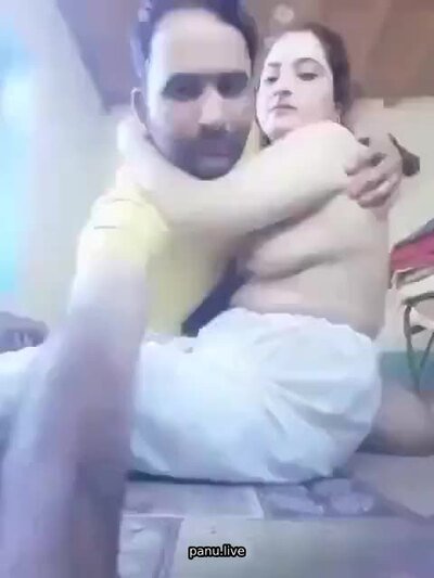 Paki-amateur-lover-couple-xxx-pakistan-xxx-having-fuck-viral-mms.jpg