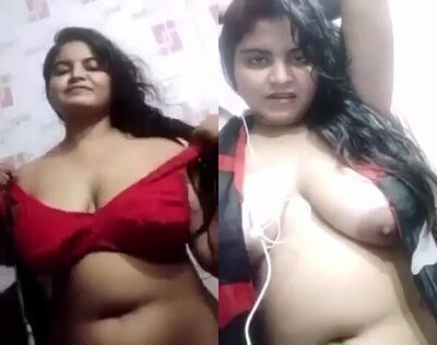Very-beautiful-sexy-girl-beautiful-indian-porn-showing-big-tits-nude-mms.jpg