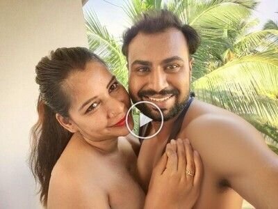 xx-x-hd-indian-horny-sexy-couple-having-viral-mms-HD.jpg