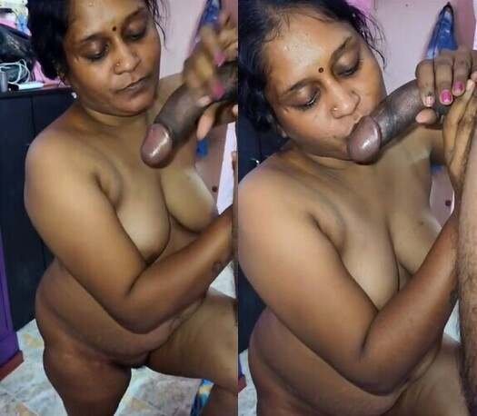 Amateur-mallu-aunty-peeing-videos-suck-big-dick-nephew-HD.jpg