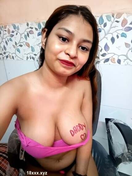 Super-hottest-big-tits-babe-india-zxx-nude-live-HD.jpg