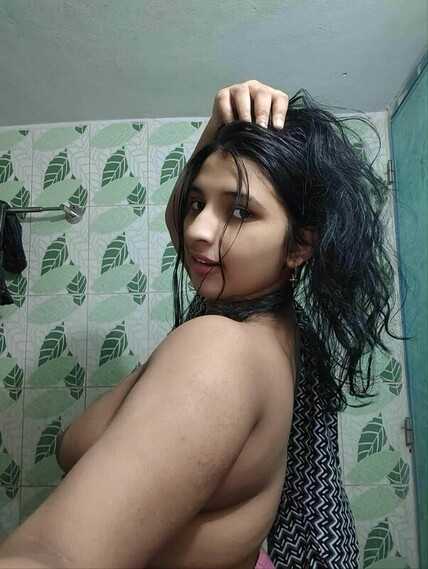 Bangladeshi-muslim-hottest-figured-babe-desi78-nude.jpg