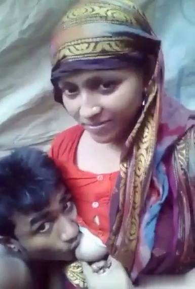 Bangladeshi-muslim-village-hot-bhabhi-xxnx-boobs-suck-dever-mms.jpg