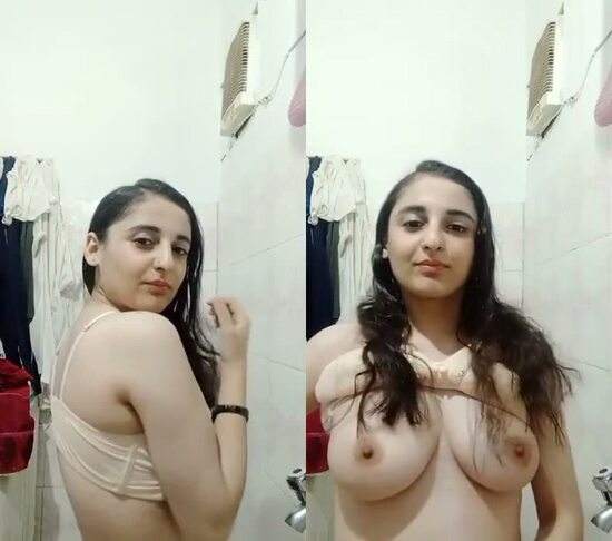 Super-cute-perfect-figured-pak-babe-pakistan-video-call-sex-nude-mms.jpg