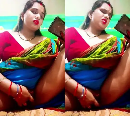 Very-beautiful-horny-xxx-desi-bhabhi-hd-video-fingering-pussy-mms-HD-.jpg