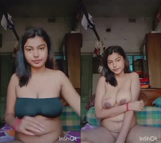 Village-beautiful-hot-babe-female-xnxx-nude-show-big-boobs.jpg