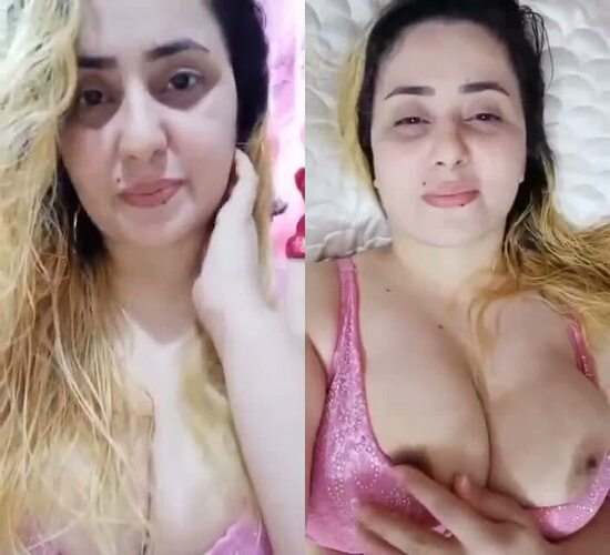 Pak-super-beautiful-bhabi-pakistan-sexy-video-fingering-pussy-mms.jpg