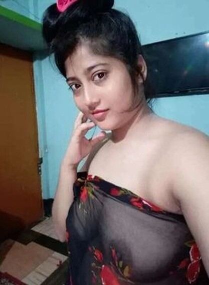 Bangladeshi-very-beautiful-horny-muslim-girl-cheating-sex-mms-fingering.jpg