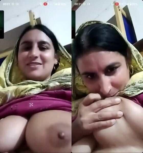 Pak sexy mature bbw bhabi sex in gujranwala suck own big tits